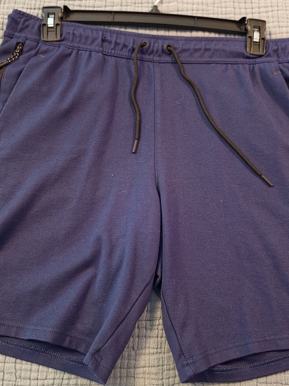 Men's Athletic Drawstring Shorts in Navy Blue